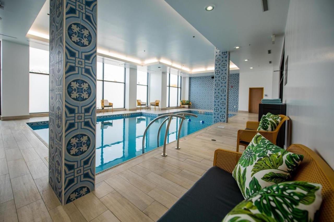 Hilton Garden Inn Moncton Downtown, Nb Bagian luar foto