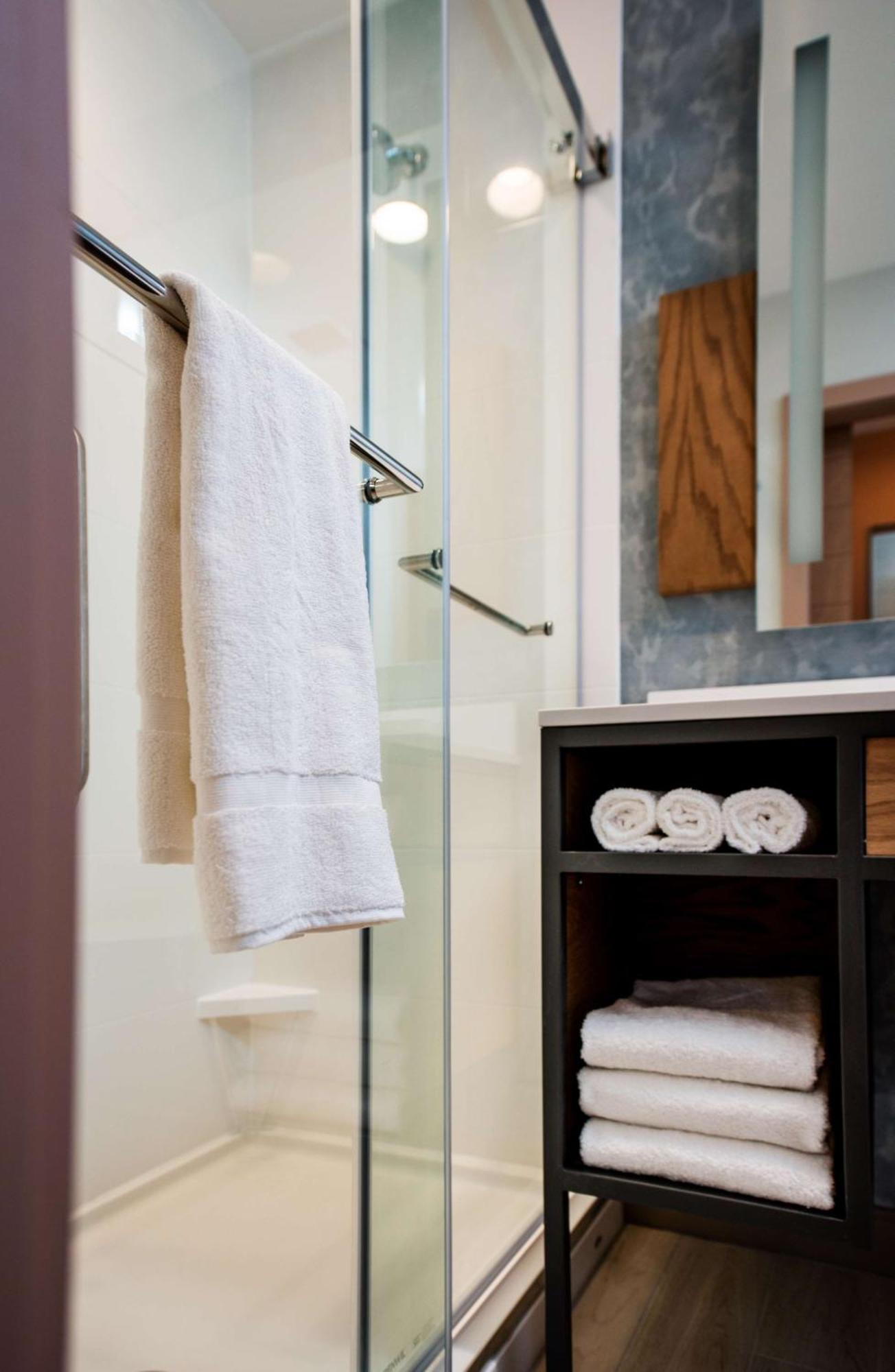 Hilton Garden Inn Moncton Downtown, Nb Bagian luar foto