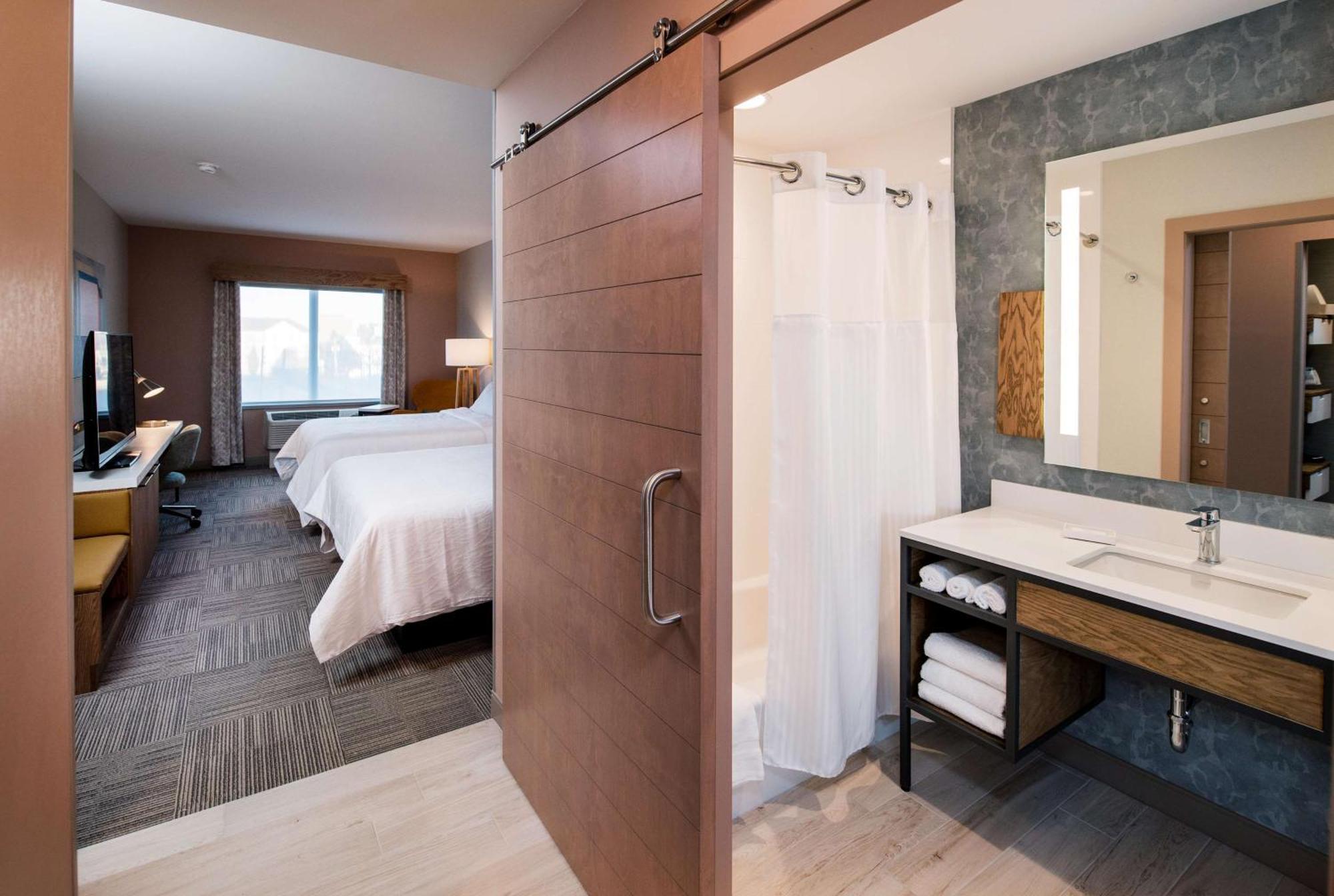 Hilton Garden Inn Moncton Downtown, Nb Bagian luar foto